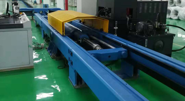 我公司臥式100T拉力試驗機(jī)成功發(fā)貨