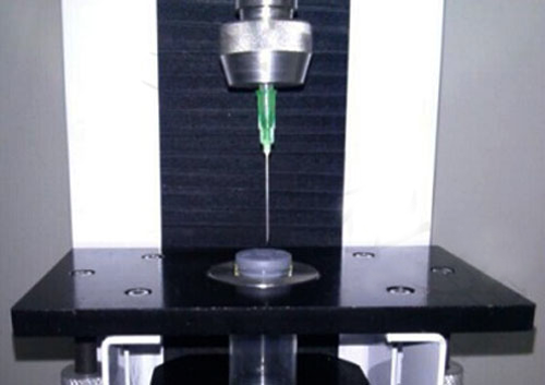 電子拉力機(jī)配置穿刺力夾具測(cè)試丁基膠塞穿刺力試驗(yàn)過程